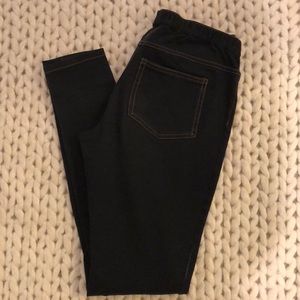 Hue Denim Leggings